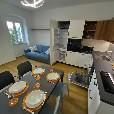 La Meridiana Apartment *